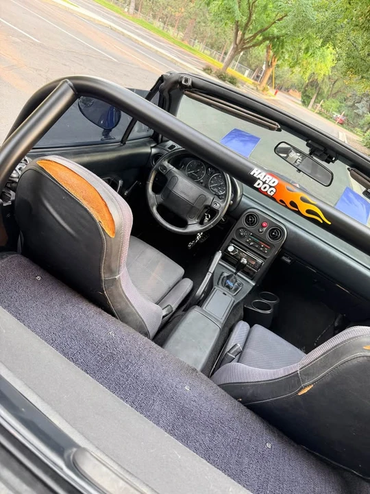 1991 Mazda NA MX-5 Miata - Image 5 of 15