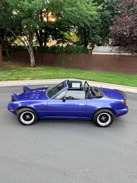 1991 Mazda NA MX-5 Miata - Image 3 of 15