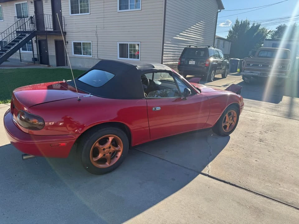 1991 Mazda NA MX-5 Miata - Image 5 of 6