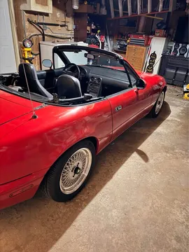 1991 Mazda MX-5 Miata Club Convertible 2D