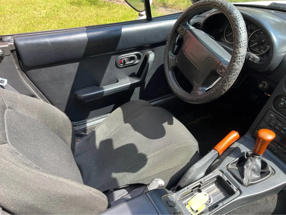 1991 Mazda NA MX-5 Miata - Image 7 of 8