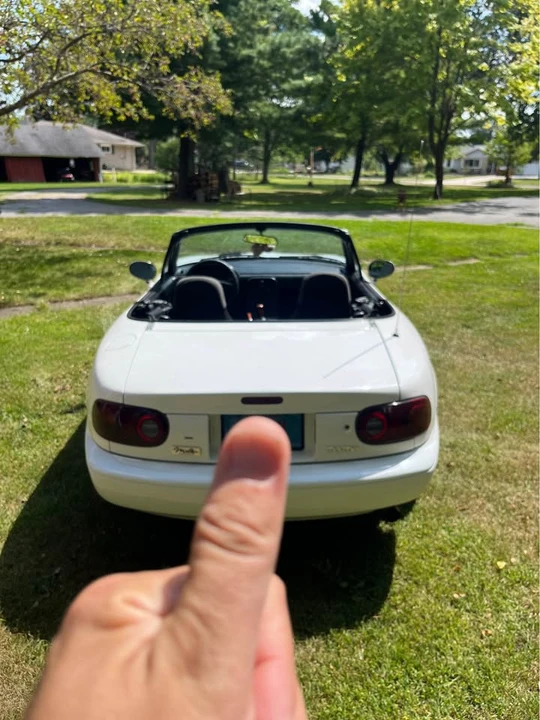1991 Mazda NA MX-5 Miata - Image 5 of 8