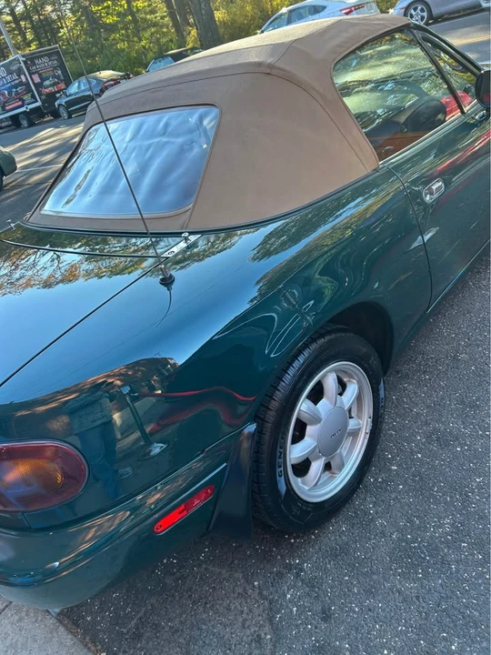 1991 Mazda NA MX-5 Miata - Image 3 of 7