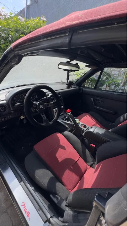 1991 Mazda NA MX-5 Miata - Image 3 of 3