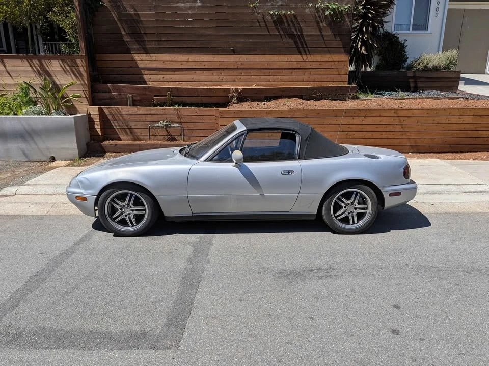 1991 Mazda NA MX-5 Miata - Image 13 of 14