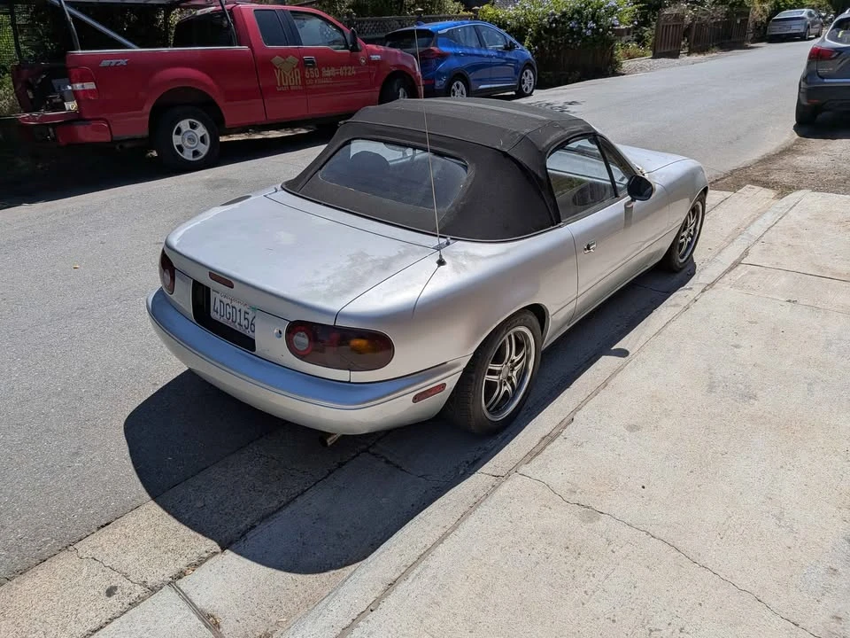 1991 Mazda NA MX-5 Miata - Image 11 of 14