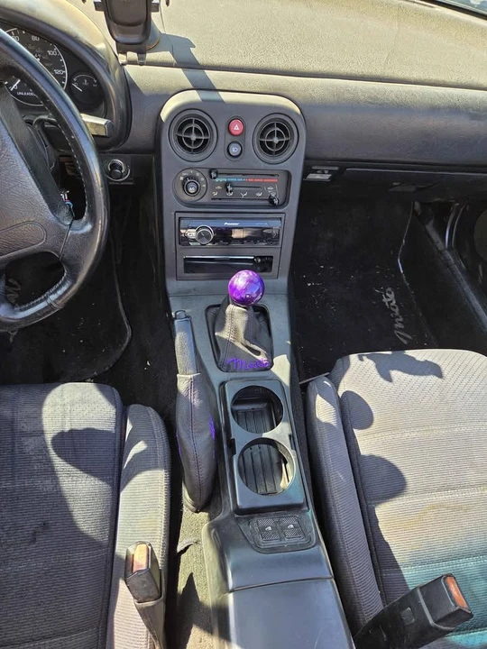 1991 Mazda NA MX-5 Miata - Image 7 of 9