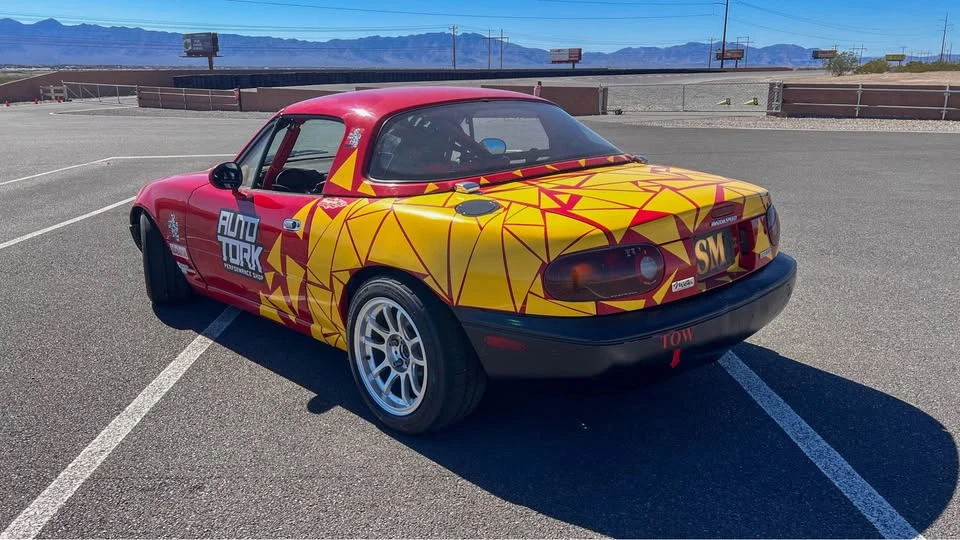 1991 Mazda NA MX-5 Miata - Image 4 of 10