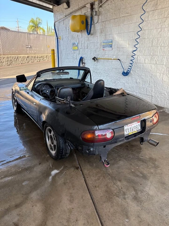 1991 Mazda NA MX-5 Miata - Image 4 of 9