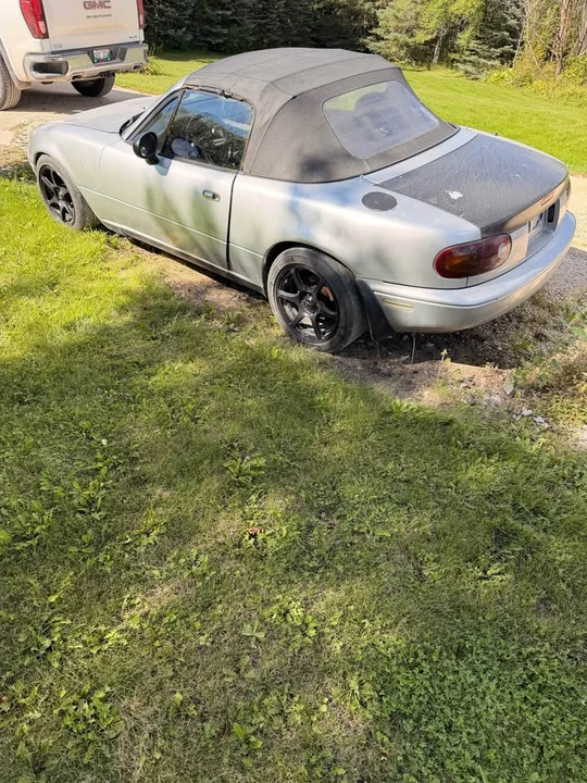 1991 Mazda NA MX-5 Miata - Image 6 of 6
