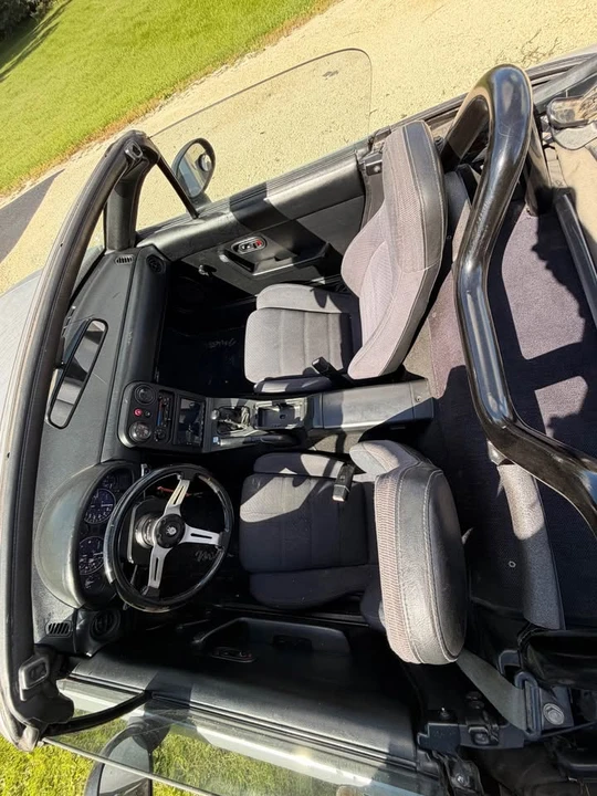 1991 Mazda NA MX-5 Miata - Image 5 of 6