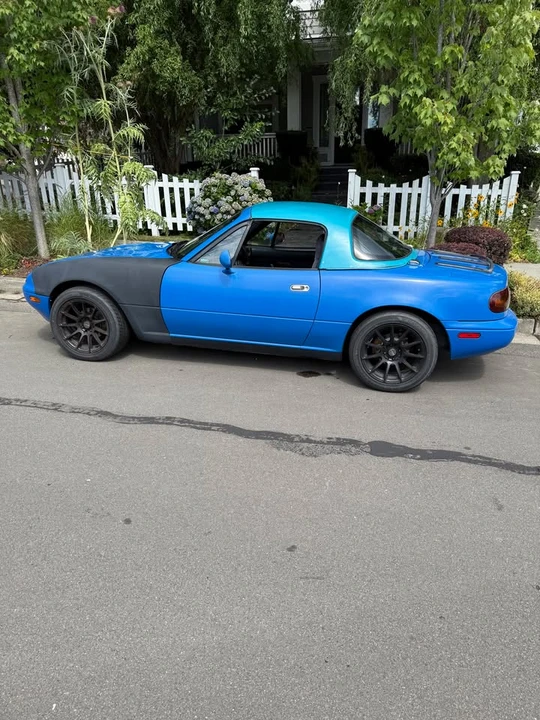1991 Mazda NA MX-5 Miata - Image 5 of 10