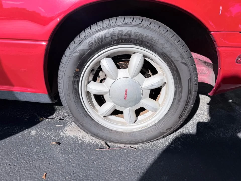 1991 Mazda NA MX-5 Miata - Image 10 of 13