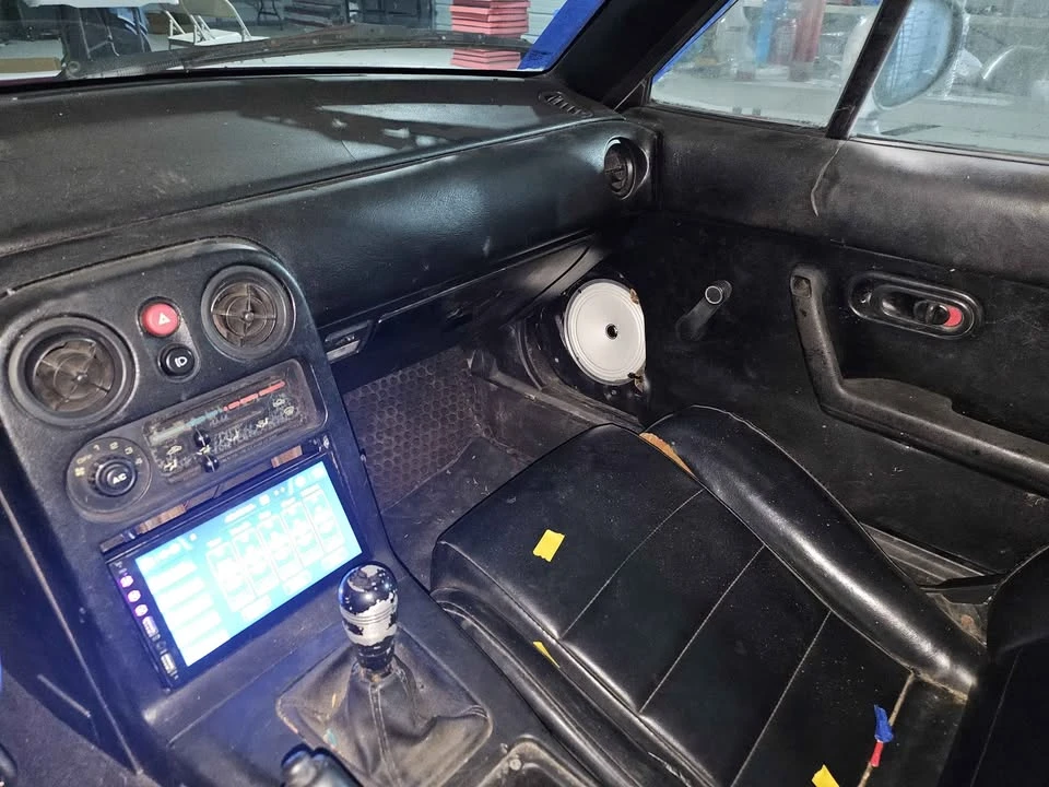 1991 Mazda NA MX-5 Miata - Image 2 of 7