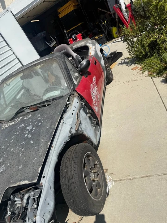 1991 Mazda NA MX-5 Miata - Image 2 of 7