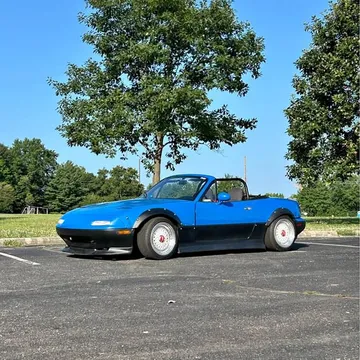 1991 Mazda MX-5 Club Sport Convertible 2D