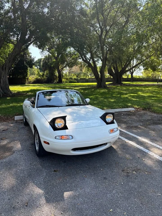 1991 Mazda NA MX-5 Miata - Image 6 of 20