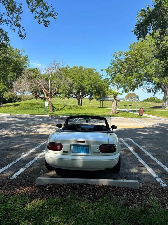 1991 Mazda NA MX-5 Miata - Image 12 of 20
