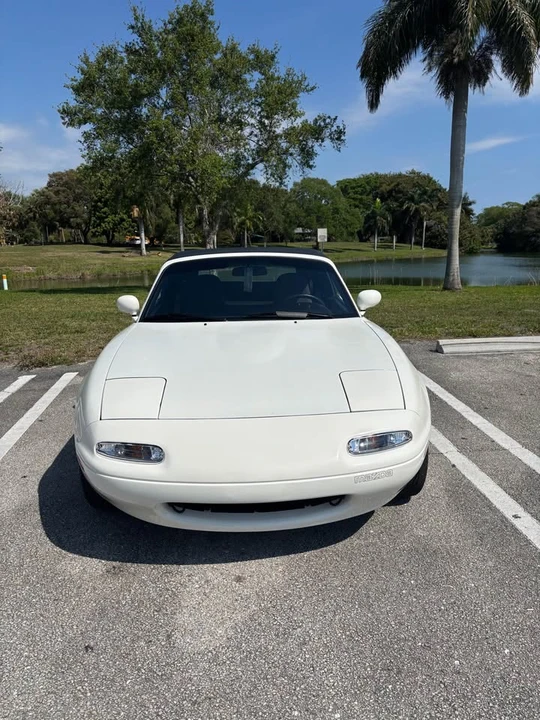 1991 Mazda NA MX-5 Miata - Image 3 of 20