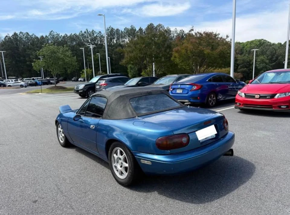 1991 Mazda NA MX-5 Miata - Image 6 of 13