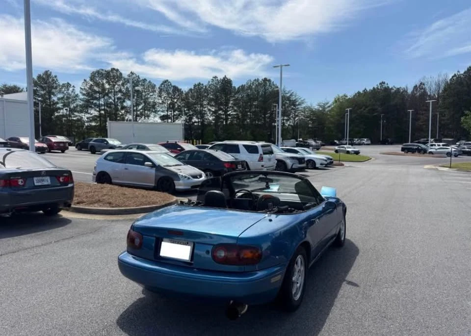 1991 Mazda NA MX-5 Miata - Image 8 of 13