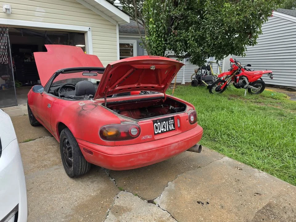 1991 Mazda NA MX-5 Miata - Image 6 of 11