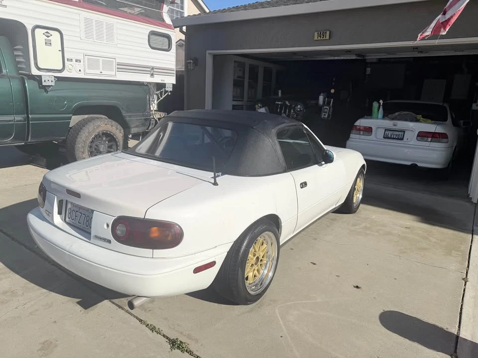 1991 Mazda NA MX-5 Miata - Image 2 of 10
