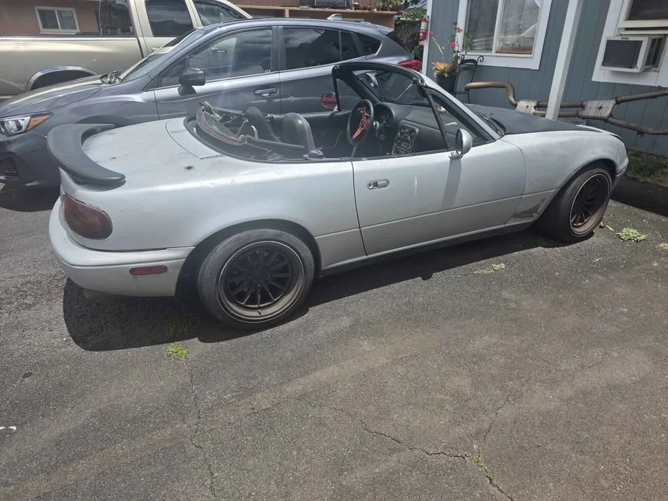 1991 Mazda NA MX-5 Miata - Image 3 of 4