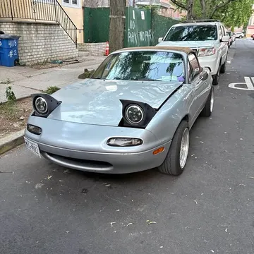 1991 Mazda MX-5 Miata Convertible
