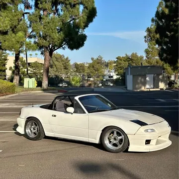 1991 Mazda MX-5 Convertible