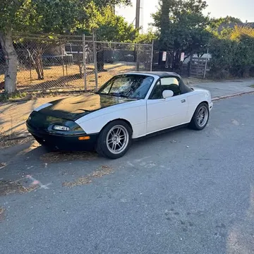 1991 Mazda MX-5 Miata Convertible
