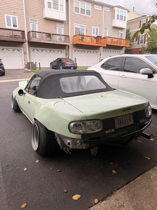1991 Mazda NA MX-5 Miata - Image 2 of 7
