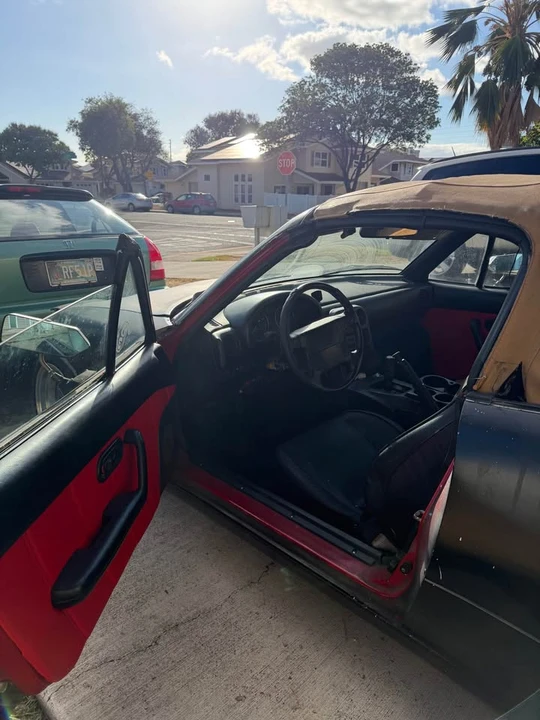1991 Mazda NA MX-5 Miata - Image 2 of 6