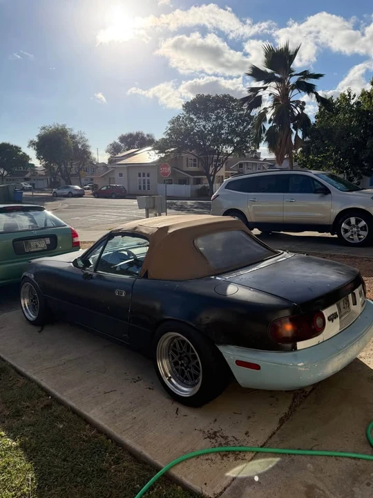 1991 Mazda NA MX-5 Miata - Image 4 of 6
