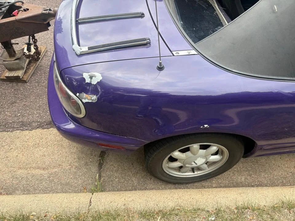1991 Mazda NA MX-5 Miata - Image 4 of 11