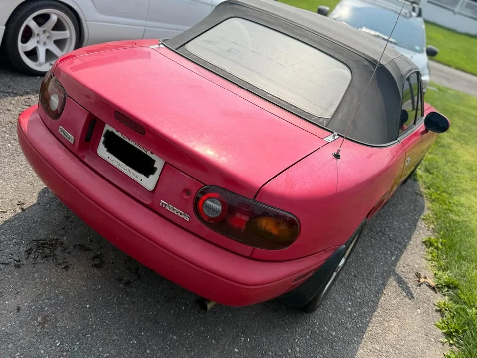 1991 Mazda NA MX-5 Miata - Image 8 of 10
