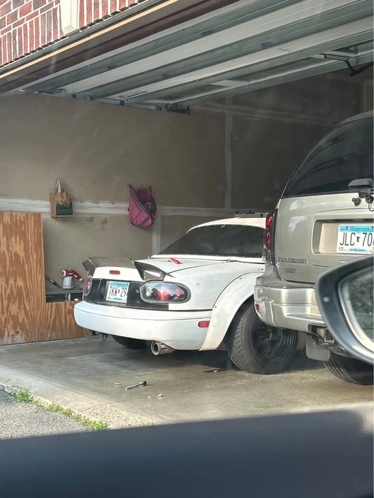 1991 Mazda NA MX-5 Miata - Image 9 of 9