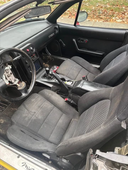 1991 Mazda NA MX-5 Miata - Image 3 of 10