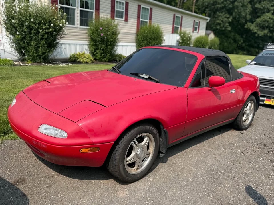 1991 Mazda NA MX-5 Miata - Image 5 of 10
