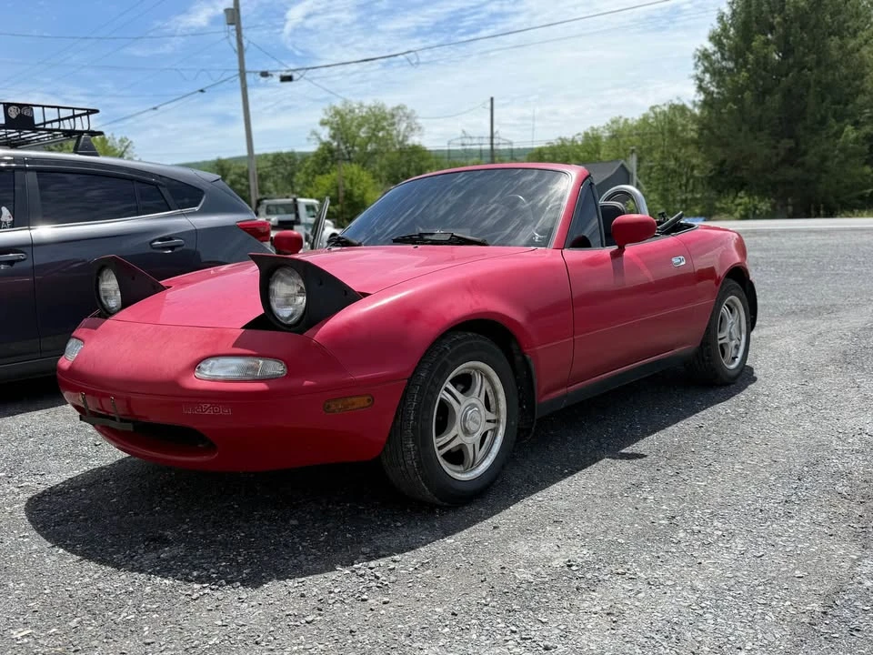 1991 Mazda NA MX-5 Miata - Image 4 of 10