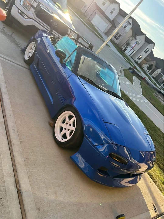 1991 Mazda NA MX-5 Miata - Image 14 of 17