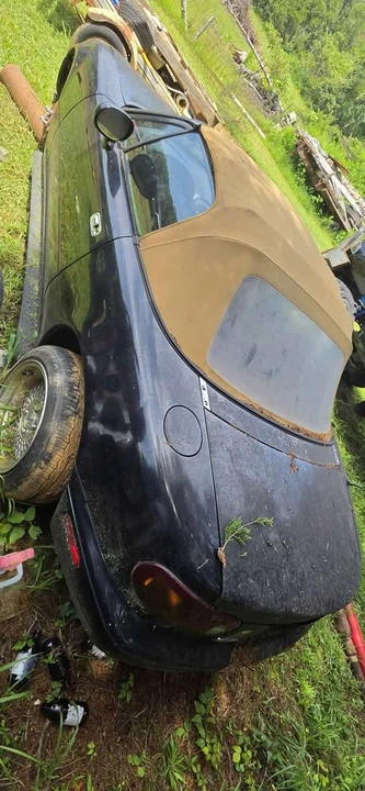 1991 Mazda NA MX-5 Miata - Image 11 of 15