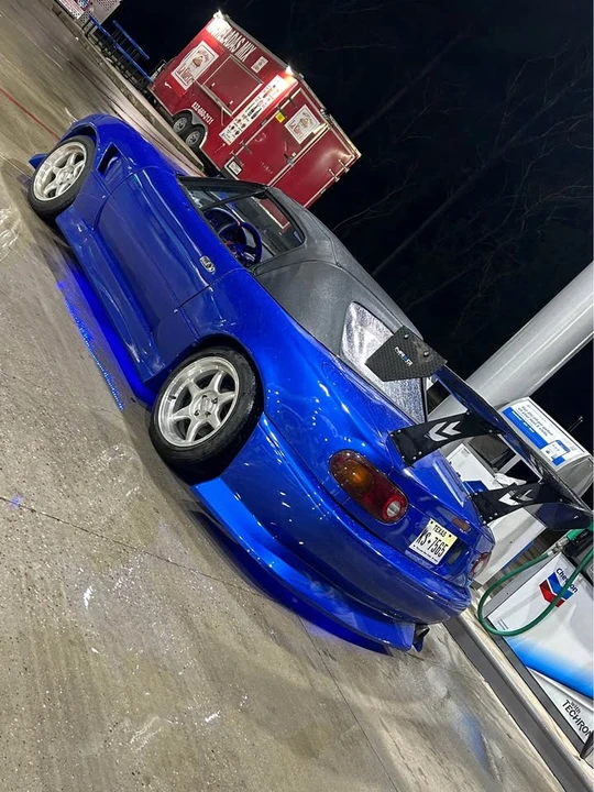 1991 Mazda NA MX-5 Miata - Image 5 of 17