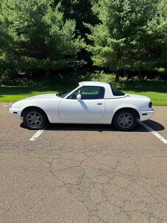 1991 Mazda NA MX-5 Miata - Image 9 of 18