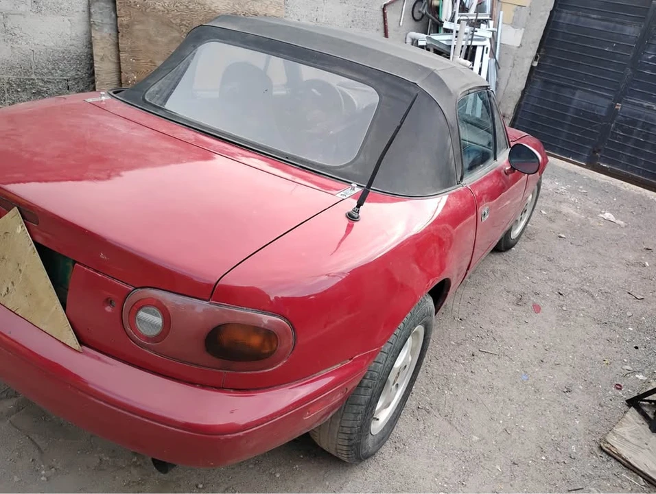 1991 Mazda NA MX-5 Miata - Image 2 of 16