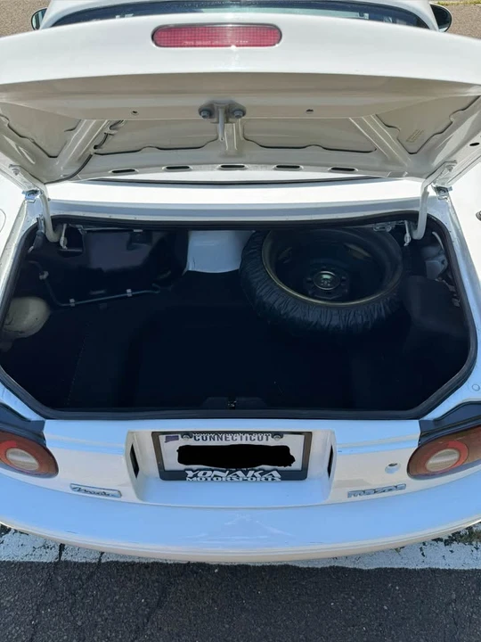 1991 Mazda NA MX-5 Miata - Image 17 of 18