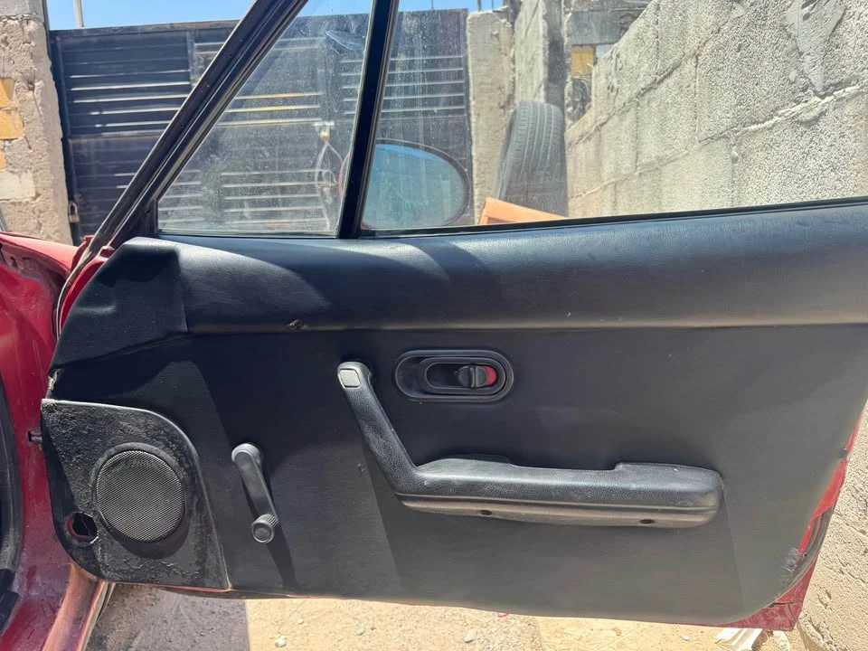 1991 Mazda NA MX-5 Miata - Image 11 of 16