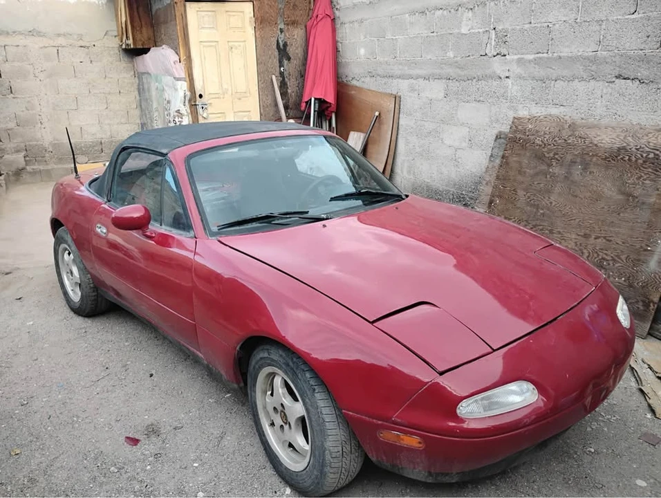1991 Mazda NA MX-5 Miata - Image 4 of 16