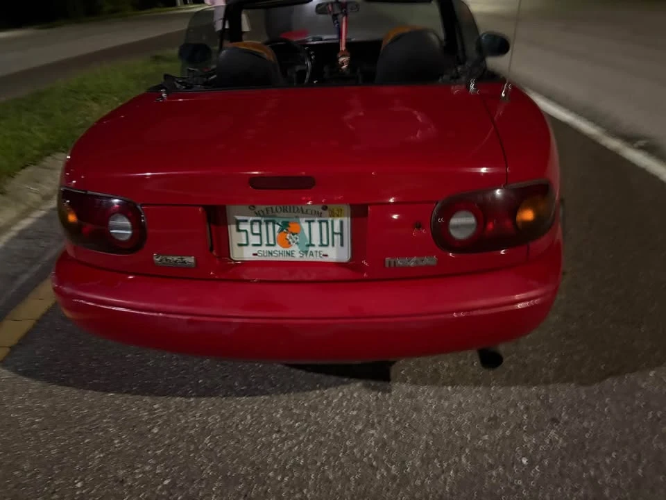 1991 Mazda NA MX-5 Miata - Image 2 of 10