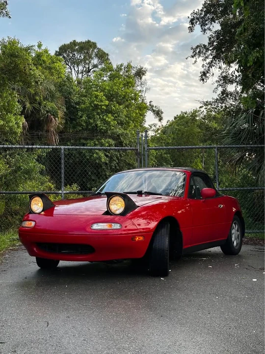 1991 Mazda NA MX-5 Miata - Image 8 of 10